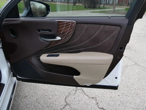 Used 2018 Lexus LS 500 AWD image 31