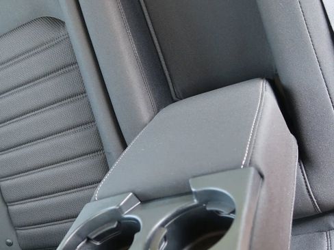 Used 2019 Ford Fusion SE FWD image 42