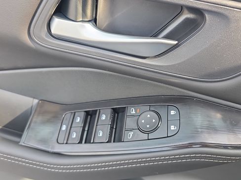 New 2026 Nissan Rogue SV AWD/4WD image 27