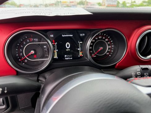 Used 2020 Jeep Wrangler Unlimited Rubicon AWD/4WD image 12