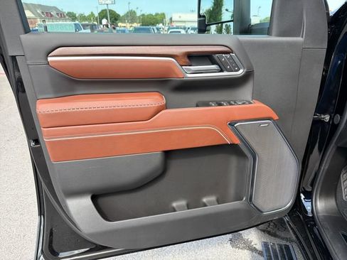 New 2026 GMC Sierra 2500 Denali Ultimate AWD/4WD image 16