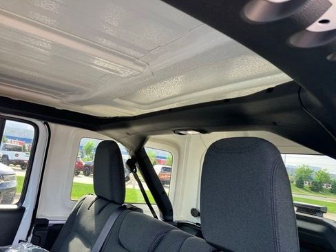 New 2026 Jeep Wrangler Unlimited Sport AWD/4WD image 25