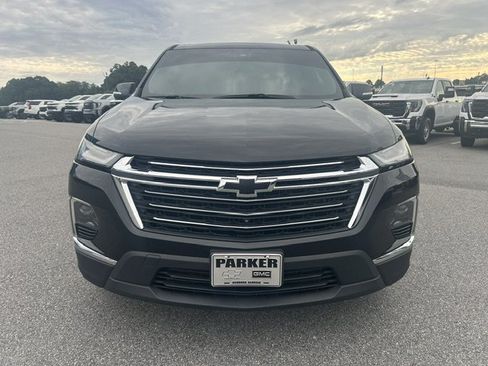 Used 2022 Chevrolet Traverse LT w/ LT Premium Package FWD image 7