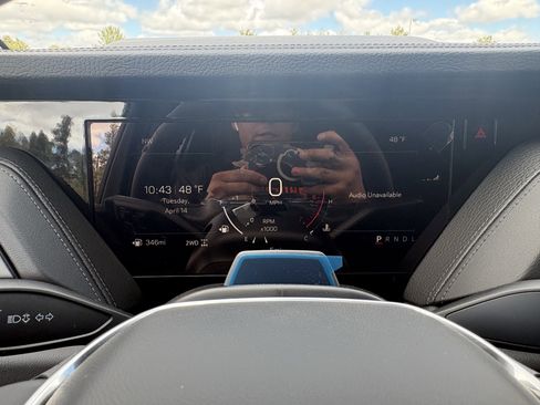 New 2026 GMC Yukon Denali w/ Denali Reserve Package AWD/4WD image 21