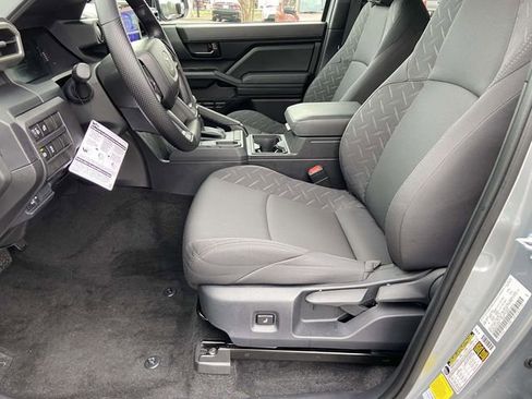 Certified 2025 Toyota Tacoma SR image 14