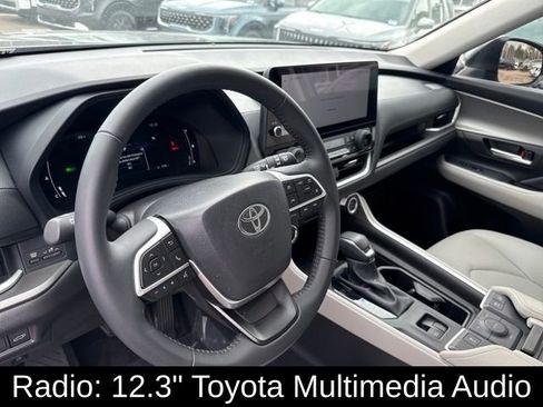 Used 2025 Toyota Grand Highlander AWD Hybrid image 7