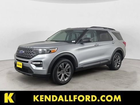 Used 2021 Ford Explorer XLT w/ Equipment Group 202A AWD/4WD image 1