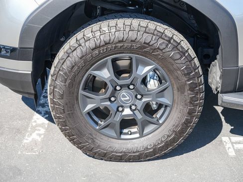 Used 2024 Lexus GX 550 AWD/4WD image 9