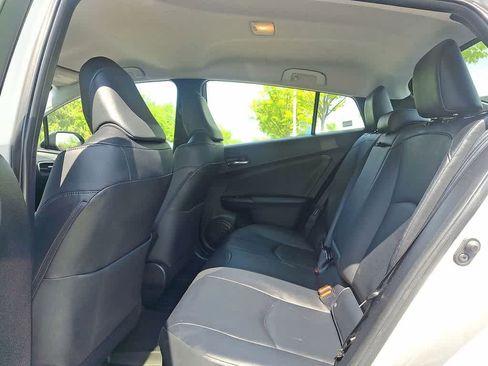 Used 2017 Toyota Prius Four FWD image 20