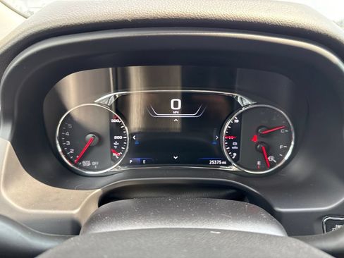 Used 2023 GMC Acadia AT4 w/ Technology Package AWD/4WD image 19