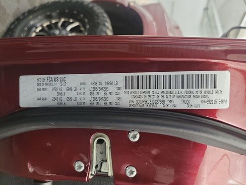 Used 2018 RAM 2500 Laramie w/ Sport Appearance Group image 18