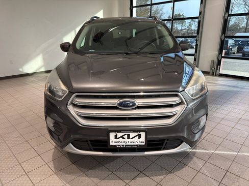 Used 2018 Ford Escape SE image 8