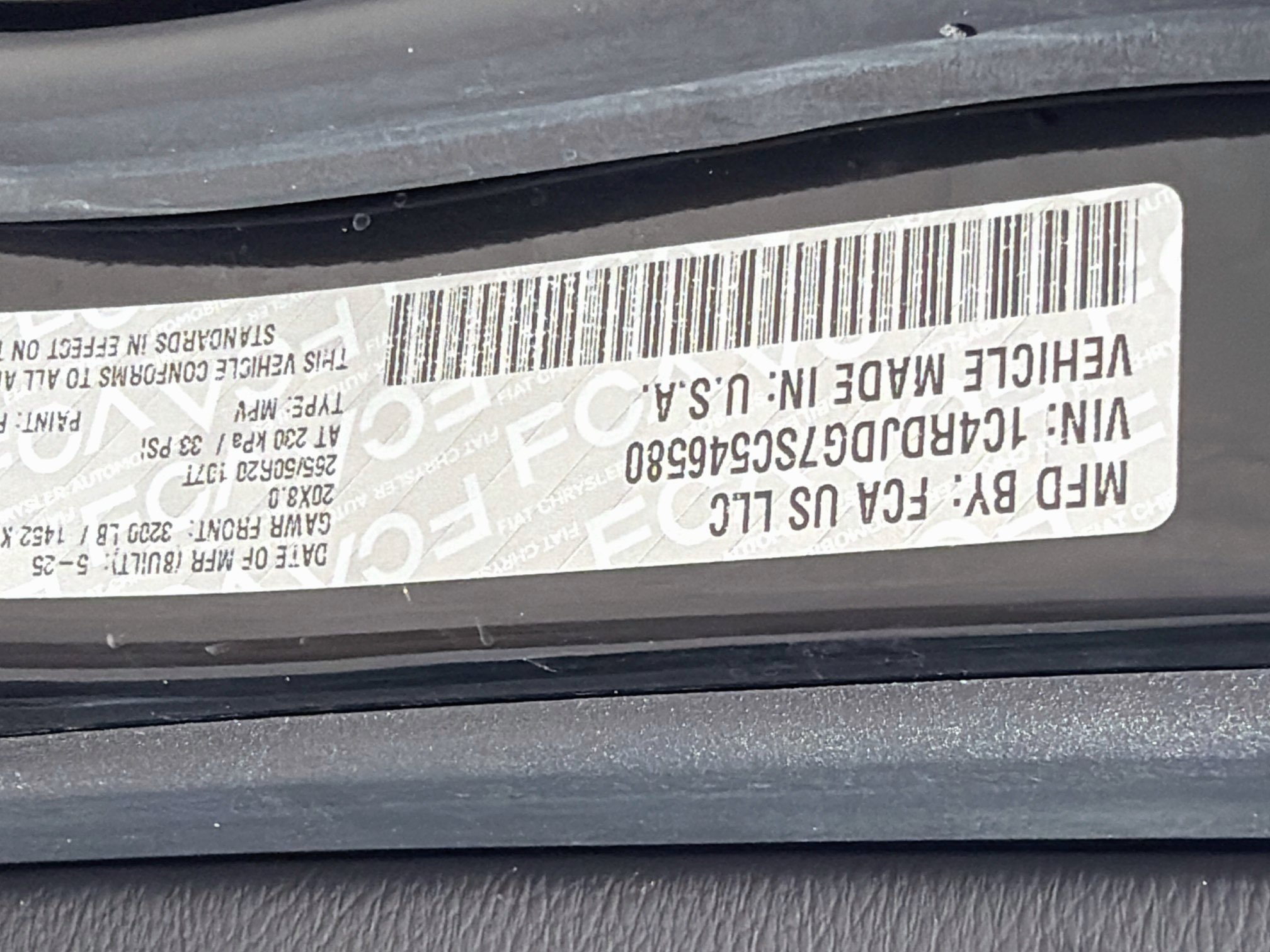 Used 2025 Dodge Durango GT AWD/4WD image 45