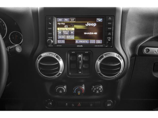 Used 2015 Jeep Wrangler Unlimited Rubicon w/ Max Tow Package AWD/4WD image 13