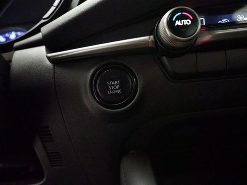 Used 2024 MAZDA MAZDA3 s image 31