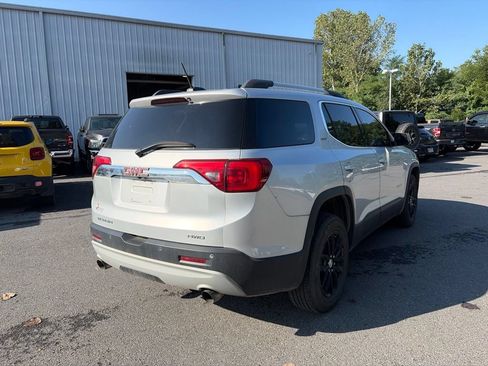 Used 2019 GMC Acadia SLT AWD/4WD image 5