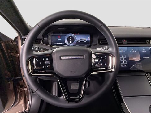 Certified 2025 Land Rover Range Rover Evoque S AWD/4WD image 11