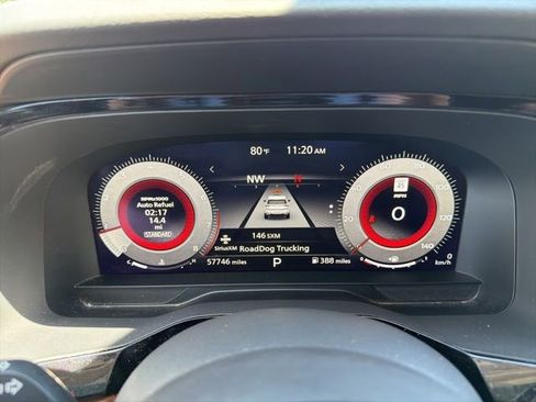 Used 2022 Nissan Pathfinder Platinum w/ Lighting Package (N92) FWD image 25
