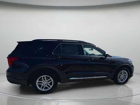 New 2025 Ford Explorer Active w/ Active Comfort Package image 35