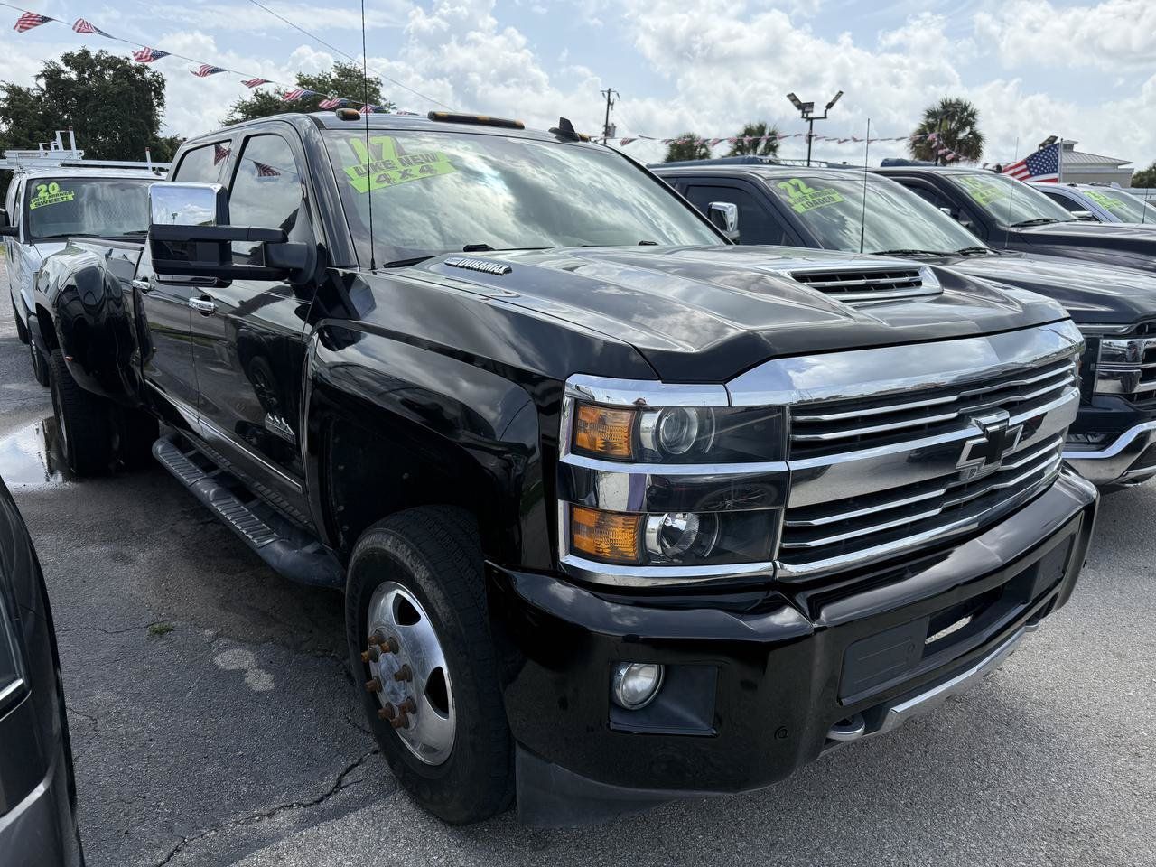 Used 2017 Chevrolet Silverado 3500 High Country w/ Duramax Plus Package AWD/4WD image 1