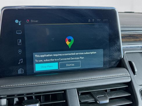 Used 2024 Chevrolet Suburban Premier image 22