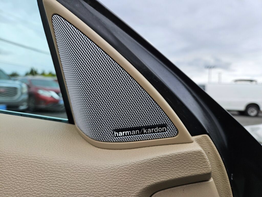 Used 2012 Mercedes-Benz E 350 4MATIC Coupe w/ Premium 1 Pkg image 19