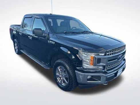 Used 2018 Ford F150 XLT w/ Equipment Group 302A Luxury image 8