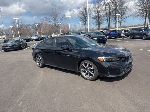 Used 2025 Honda Civic Sport image 7