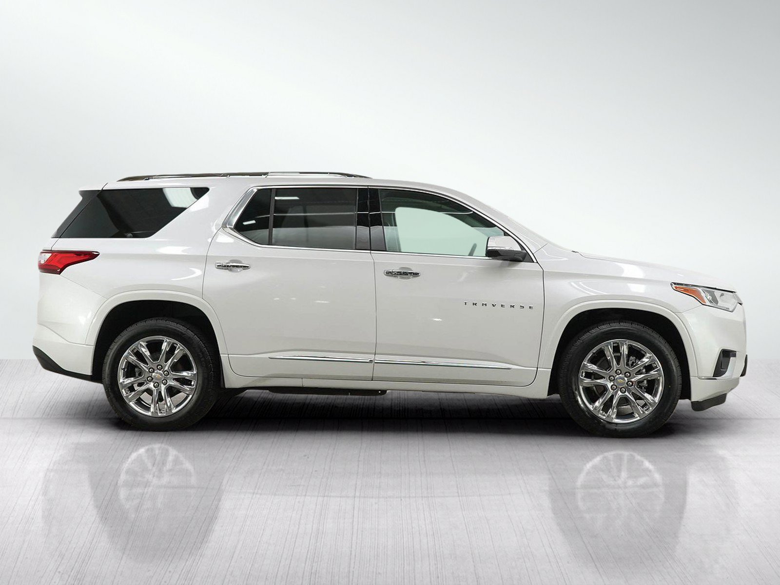 Used 2021 Chevrolet Traverse High Country AWD/4WD image 6