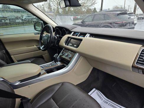 Used 2016 Land Rover Range Rover Sport HSE AWD/4WD image 10