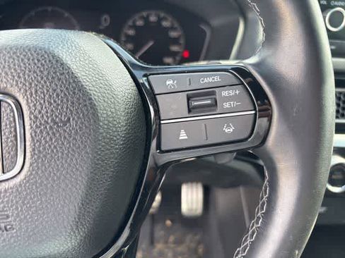 Used 2024 Honda Civic Sport image 12