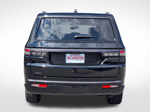 New 2026 Jeep Grand Wagoneer L Limited AWD/4WD image 19