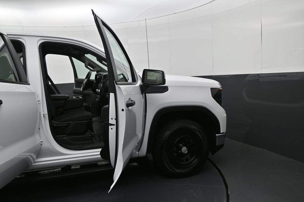 Used 2024 GMC Sierra 1500 Pro w/ Pro Value Package AWD/4WD image 9