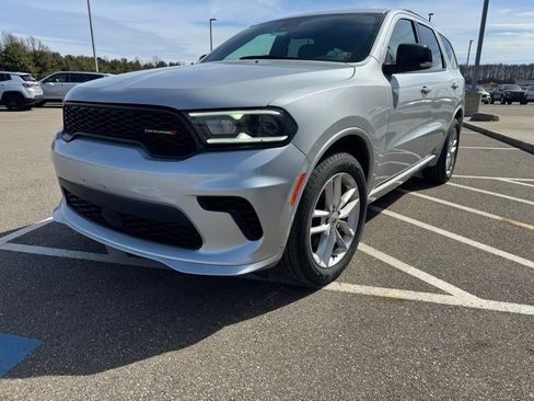 Used 2024 Dodge Durango GT AWD/4WD image 5