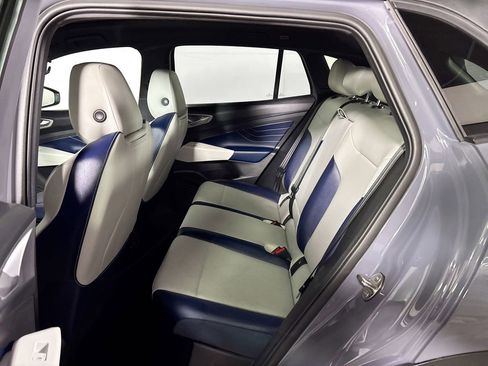 Certified 2023 Volkswagen ID.4 Pro S AWD/4WD image 21