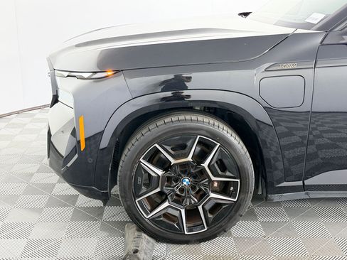 Used 2023 BMW XM AWD/4WD image 11