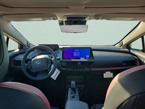 New 2026 Toyota Prius Plug-In Hybrid FWD image 10