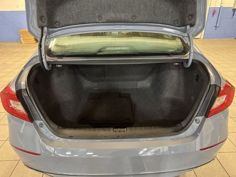 Used 2022 Honda Accord Sport image 11