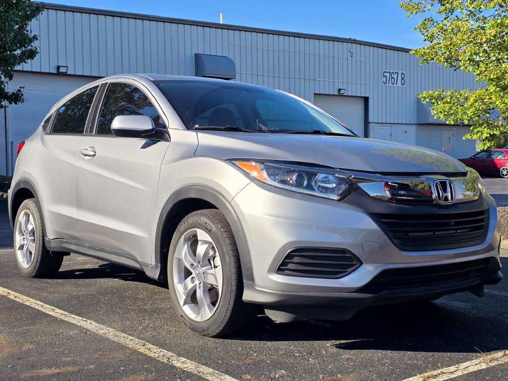 Used 2022 Honda HR-V LX image 3