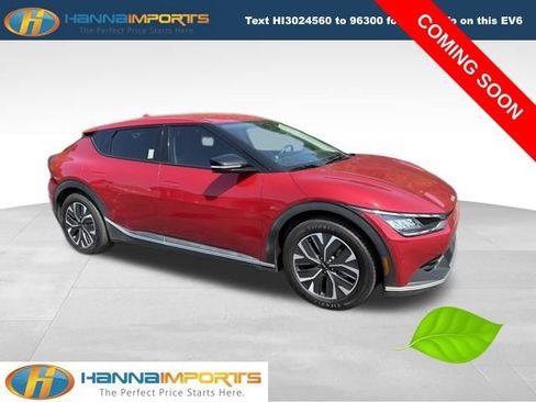 Used 2024 Kia EV6 Light RWD image 1