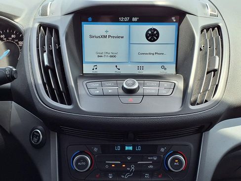Used 2019 Ford Escape SEL AWD/4WD image 22