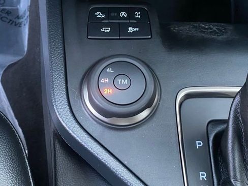 Used 2021 Ford Ranger Lariat w/ FX4 Off-Road Package image 17