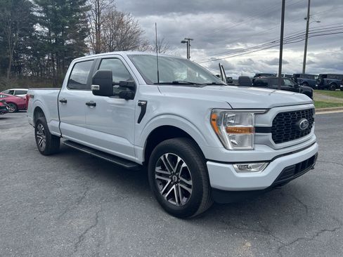 Used 2022 Ford F150 XL w/ STX Appearance Package image 8