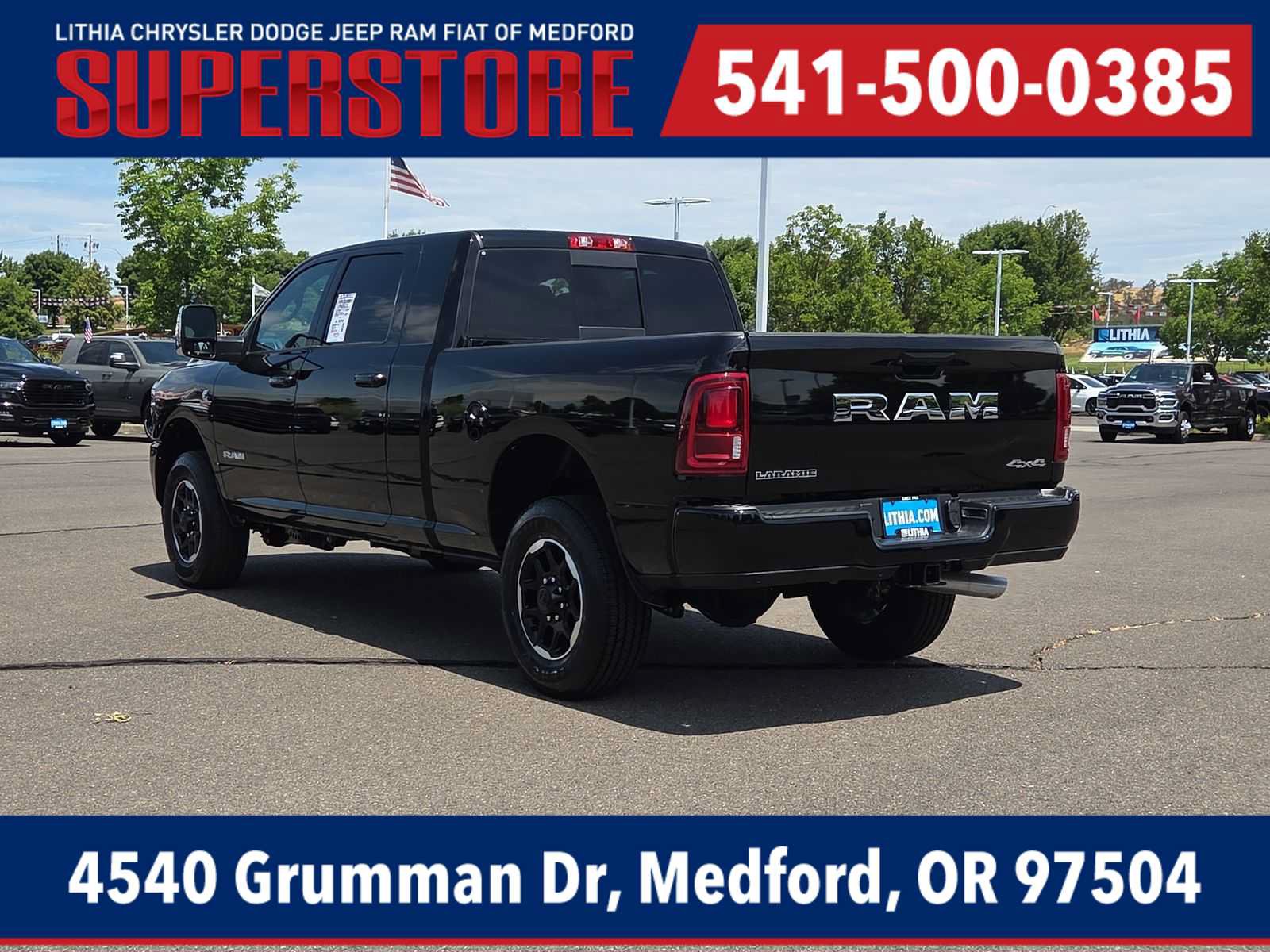 New 2026 RAM 3500 Laramie AWD/4WD image 12