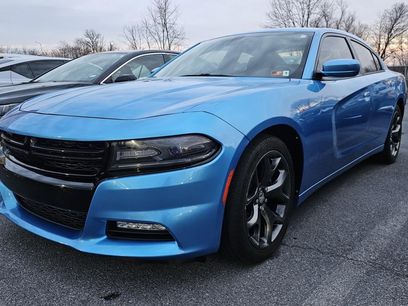 Used 2015 Dodge Charger SXT
