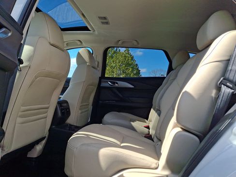 Used 2023 MAZDA CX-9 Touring Plus AWD/4WD image 11