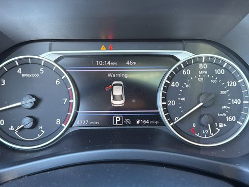 Certified 2024 Nissan Sentra SR w/ SR Premium Package image 8