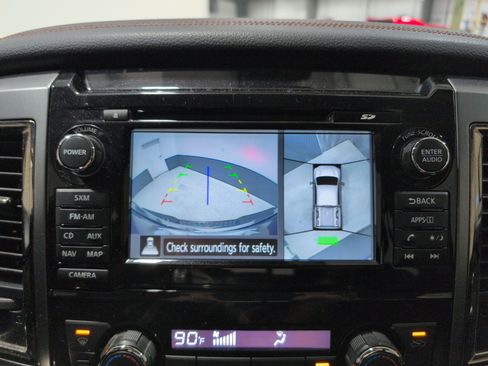 Used 2017 Nissan Titan Platinum Reserve image 21