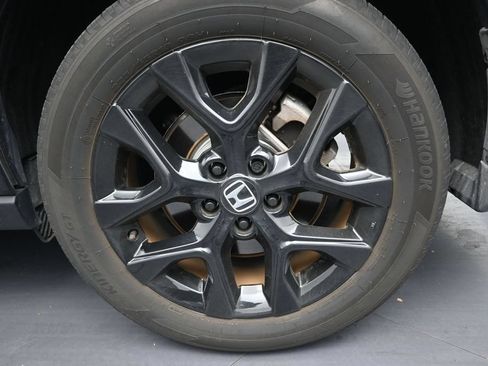 Used 2025 Honda HR-V Sport image 9