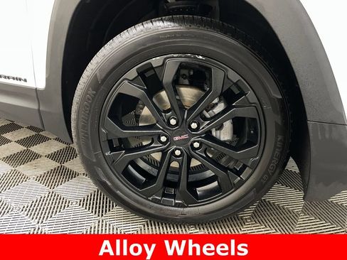 Certified 2022 GMC Terrain SLE w/ Driver Convenience Package FWD image 48